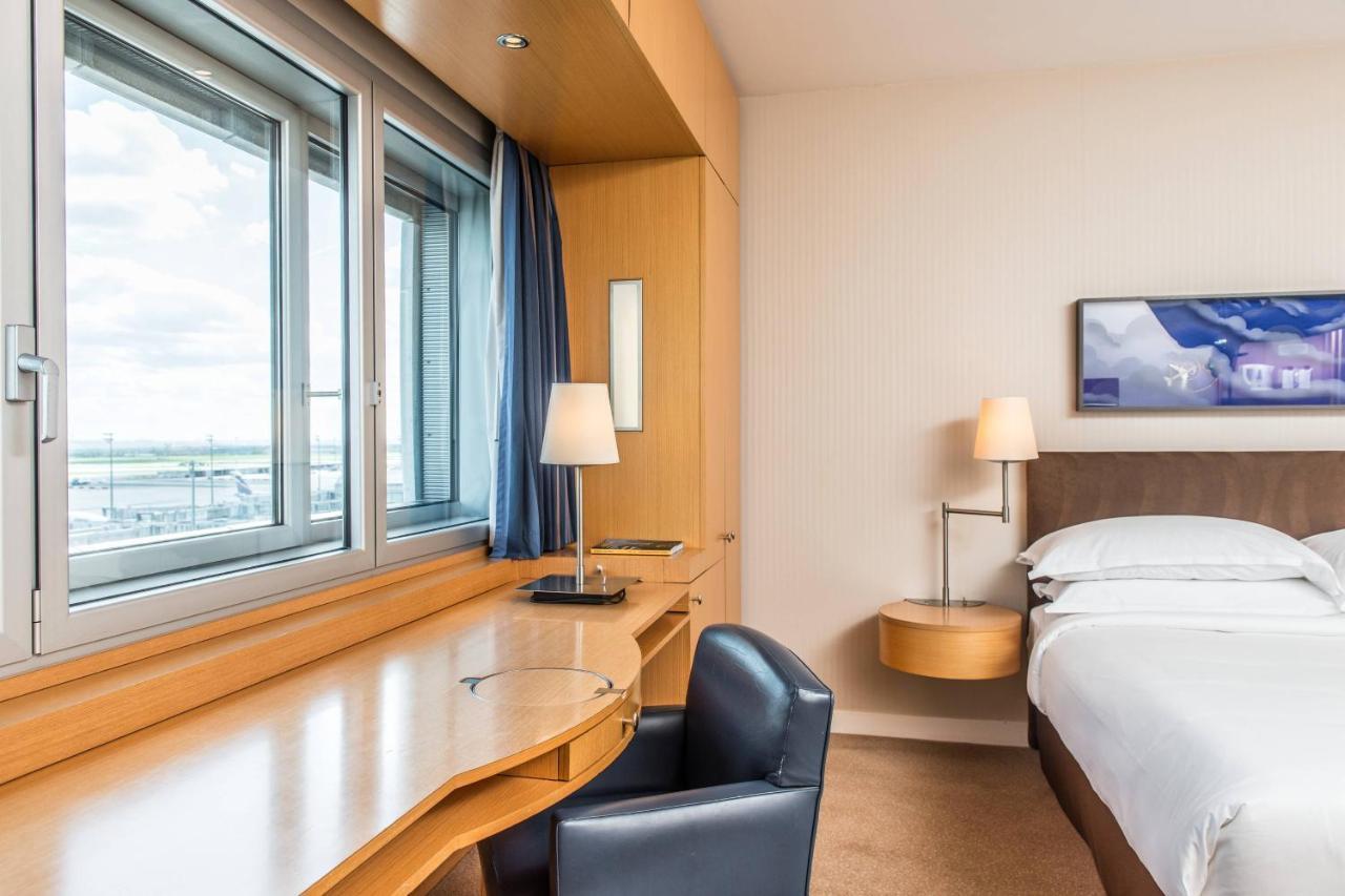 Sheraton Paris Charles De Gaulle Airport Hotel Le Mesnil-Amelot Exterior photo